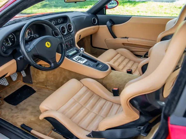 2001 Ferrari 550 Maranello - Image 5 of 31