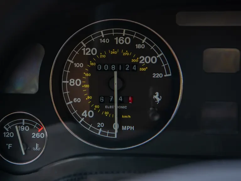 2001 Ferrari 550 Maranello - Image 19 of 31