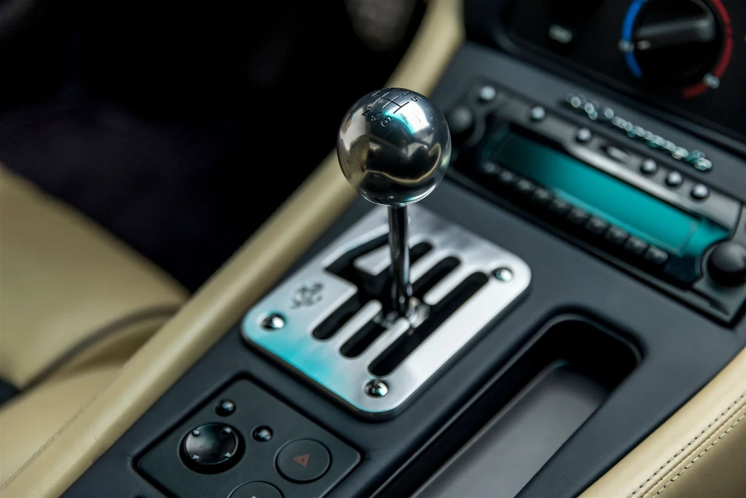 2001 Ferrari 550 Maranello - Image 31 of 31