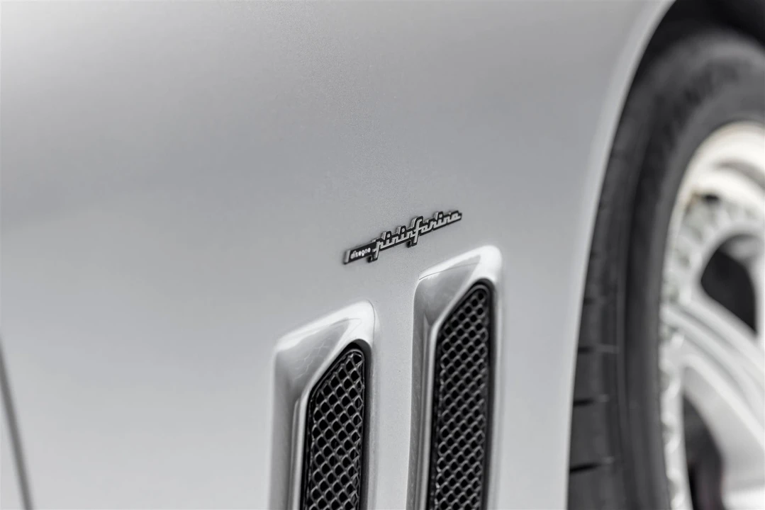 2001 Ferrari 550 Maranello - Image 22 of 31