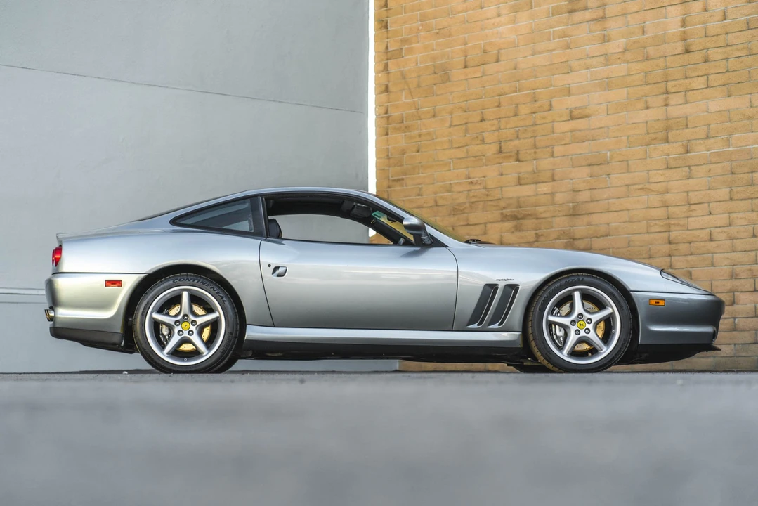 2001 Ferrari 550 Maranello - Image 15 of 31