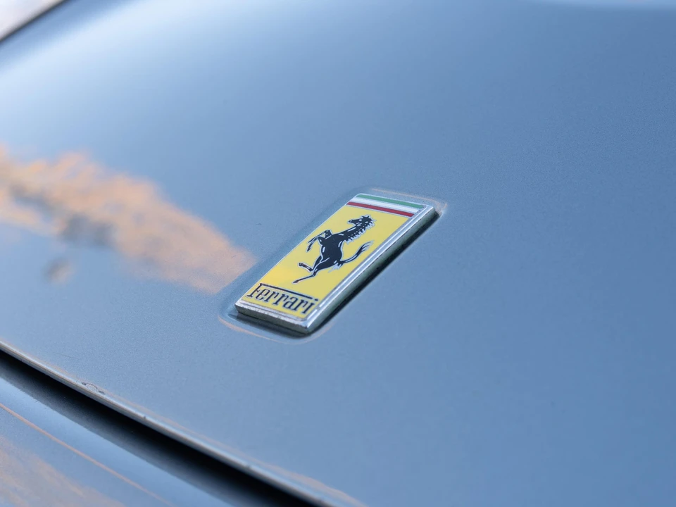2001 Ferrari 550 Maranello - Image 20 of 31