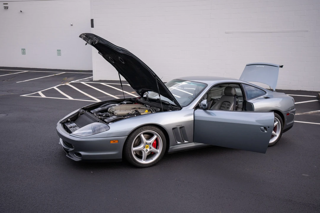 2001 Ferrari 550 Maranello - Image 19 of 31