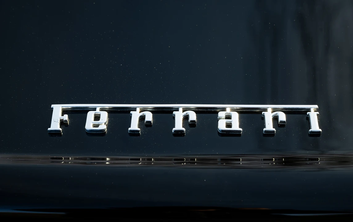 2001 Ferrari 550 Maranello - Image 11 of 14