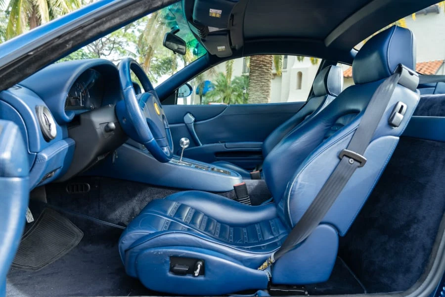 2001 Ferrari 550 Maranello - Image 31 of 31