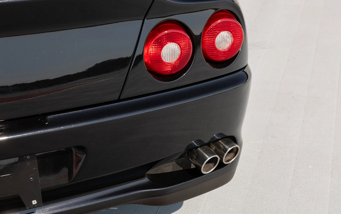2001 Ferrari 550 Maranello - Image 17 of 18