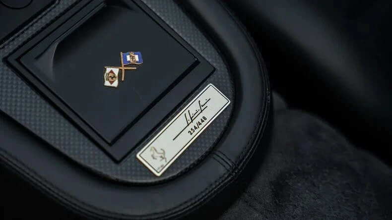 2001 Ferrari 550 Maranello - Image 23 of 31