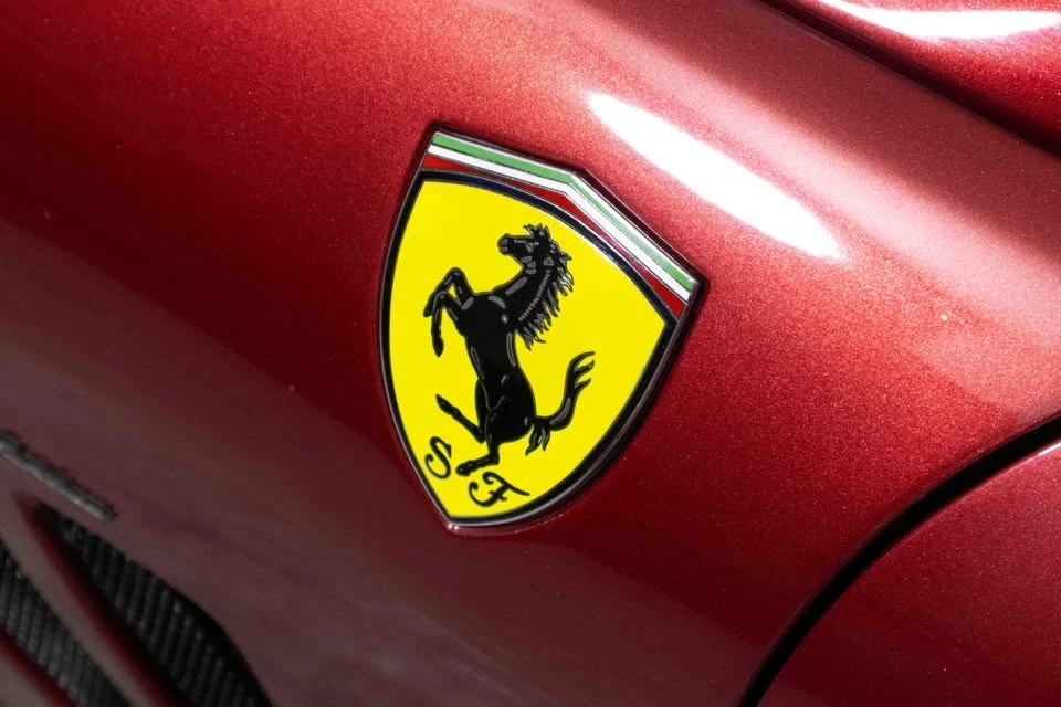 2001 Ferrari 550 Maranello - Image 9 of 20