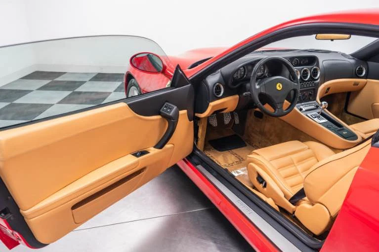 2001 Ferrari 550 Maranello - Image 14 of 20