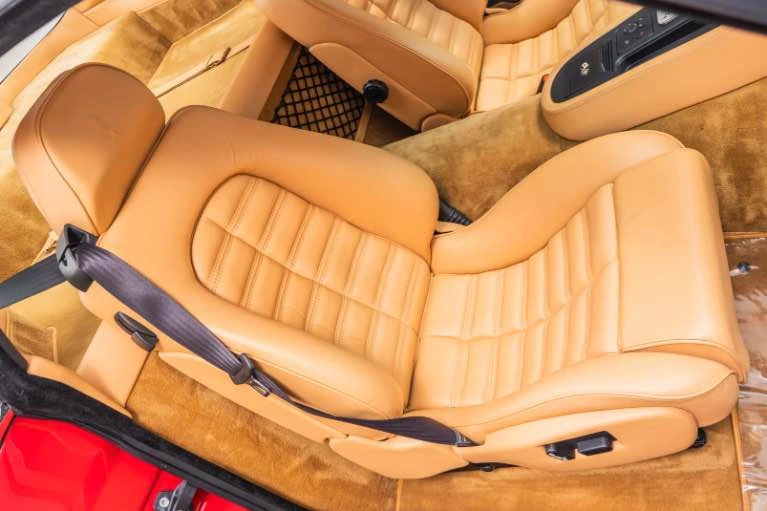 2001 Ferrari 550 Maranello - Image 12 of 20