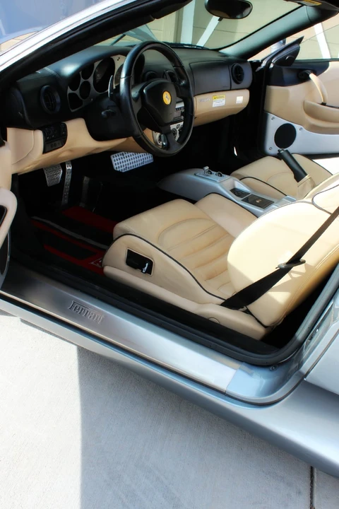 2001 Ferrari 360 Spider - Image 4 of 11