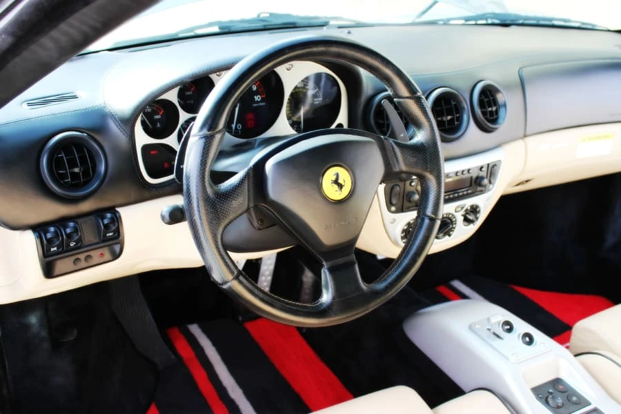 2001 Ferrari 360 Spider - Image 5 of 11