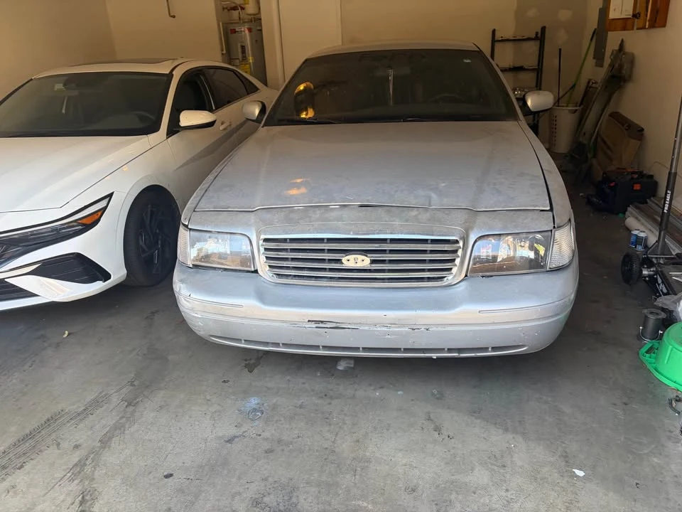 2001 Ford Crown Victoria - Image 4 of 4