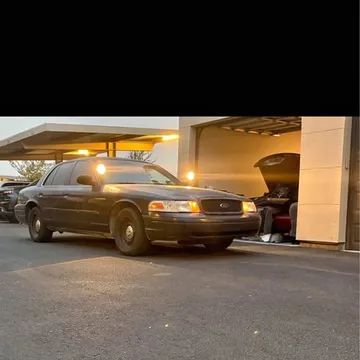 2001 Ford Crown Victoria Police Interceptor
