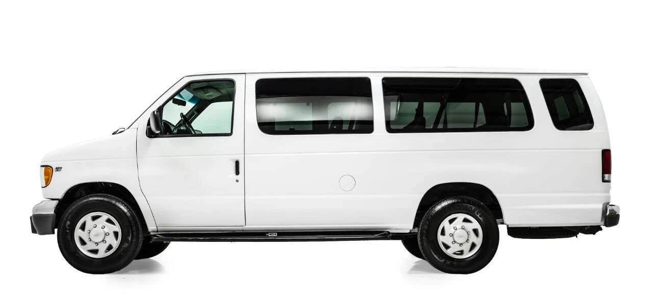 2001 Ford Econoline Van - Image 6 of 12