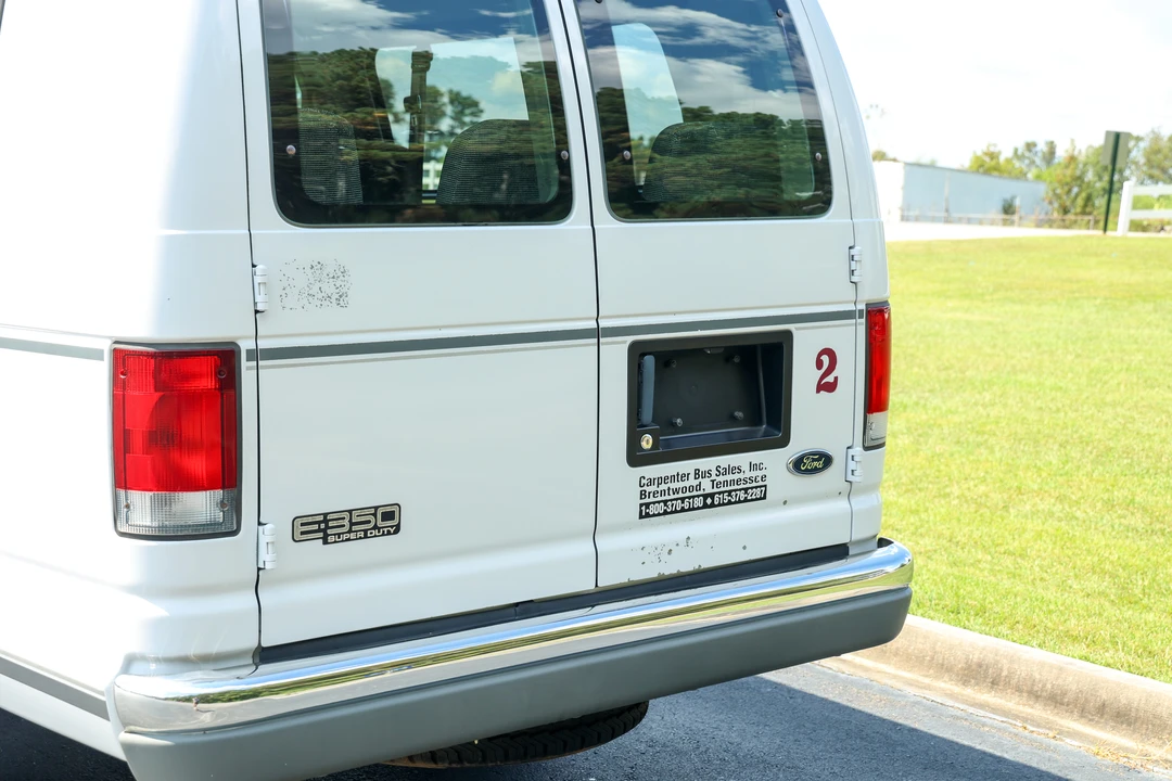 2001 Ford Econoline Van - Image 31 of 31