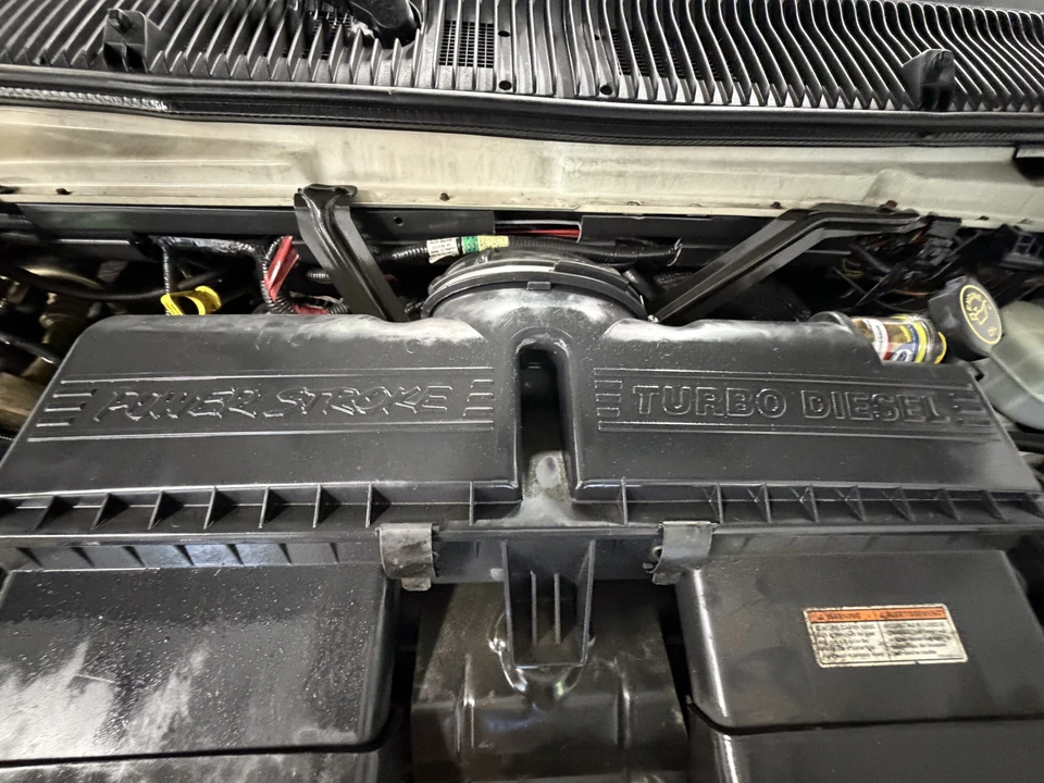 2001 Ford Econoline Van - Image 18 of 18