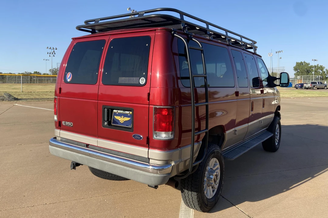 2001 Ford Econoline Van - Image 4 of 31