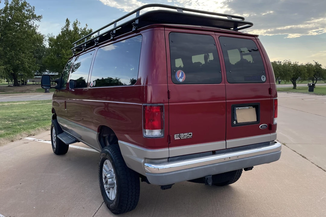 2001 Ford Econoline Van - Image 5 of 31