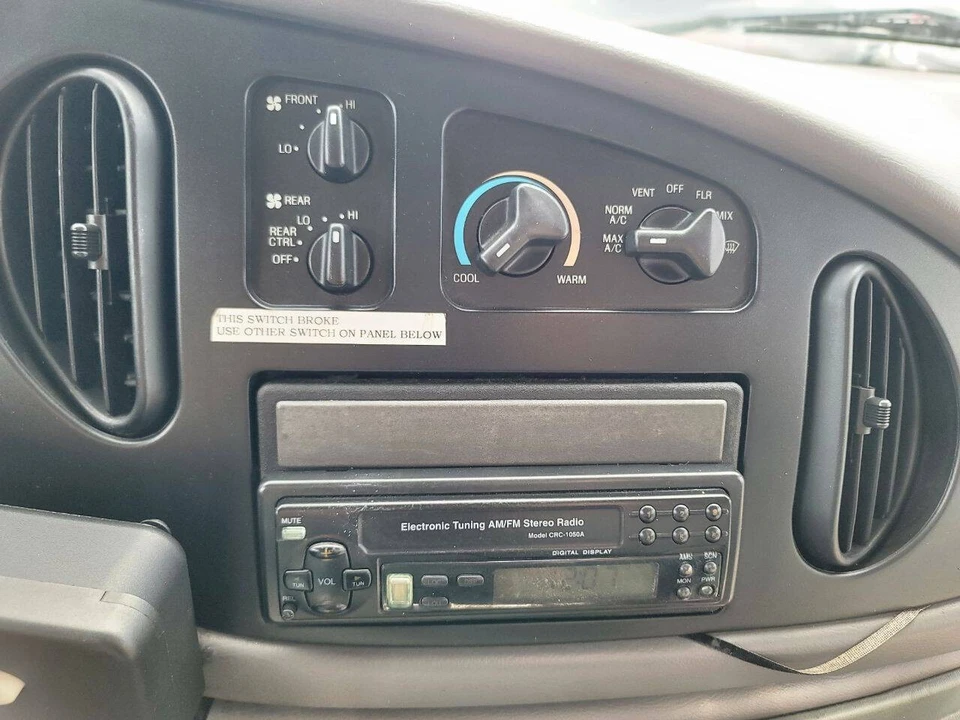 2001 Ford Super Duty 1st Gen - Image 13 of 20