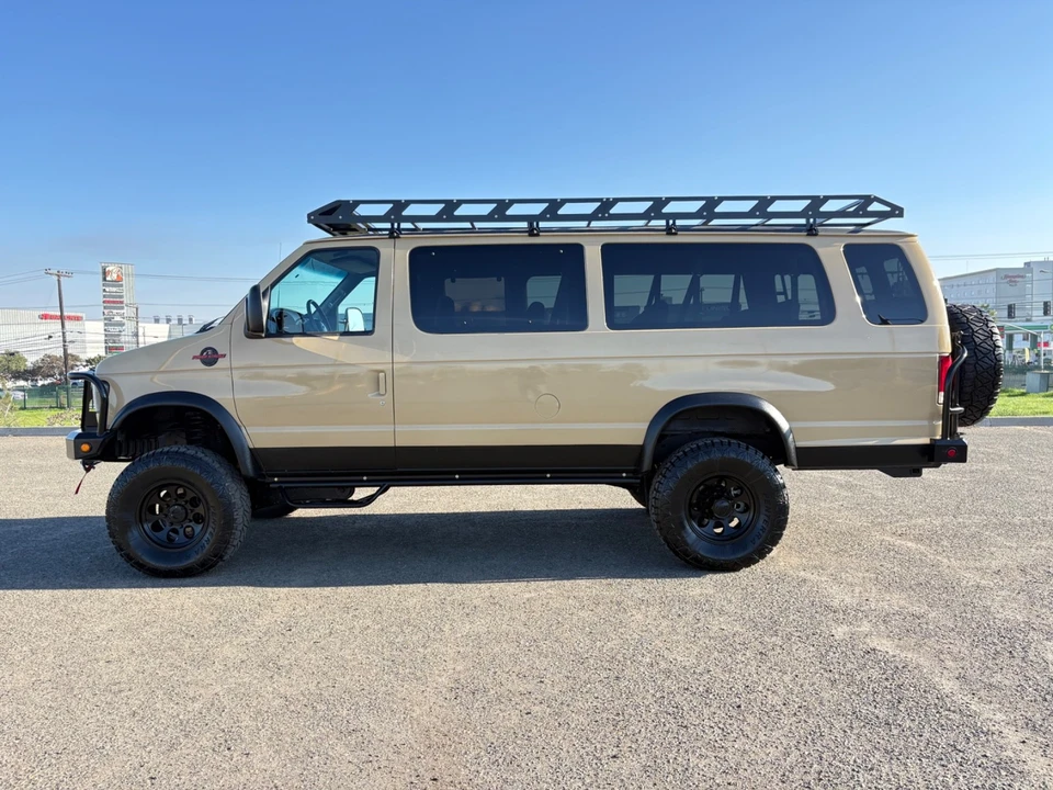 2001 Ford Econoline Van - Image 4 of 21