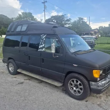 2001 Ford E150 Cargo Van 3D