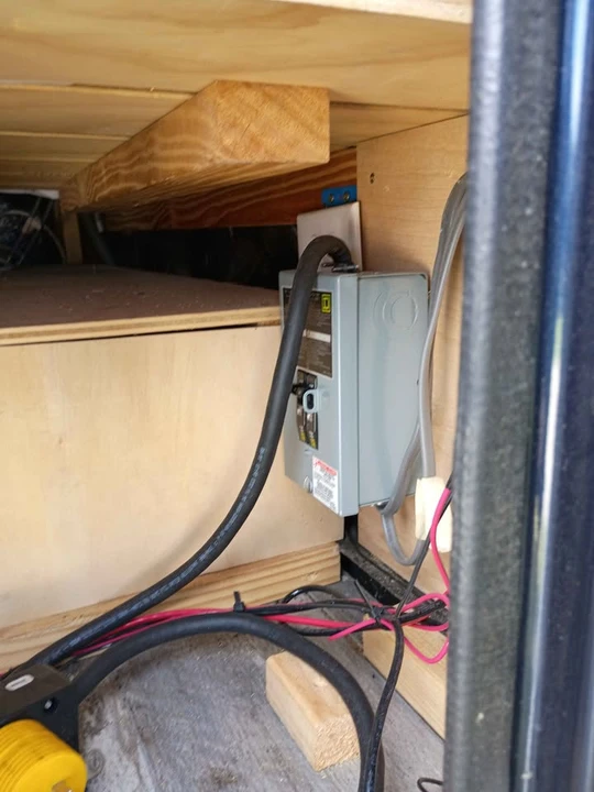 2001 Ford Econoline Van - Image 4 of 20