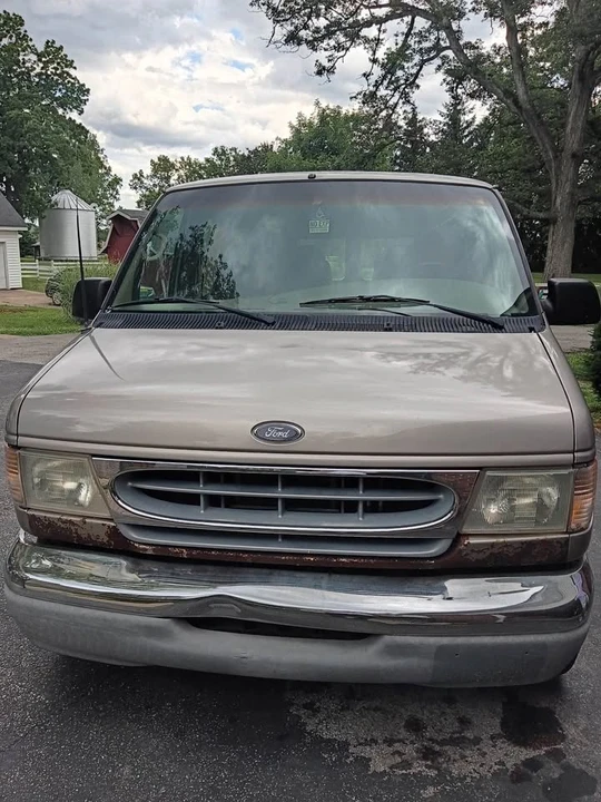2001 Ford Econoline Van - Image 4 of 4