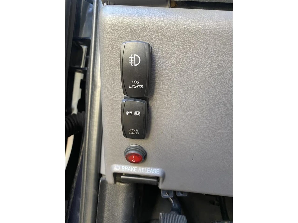 2001 Ford Econoline Van - Image 29 of 31