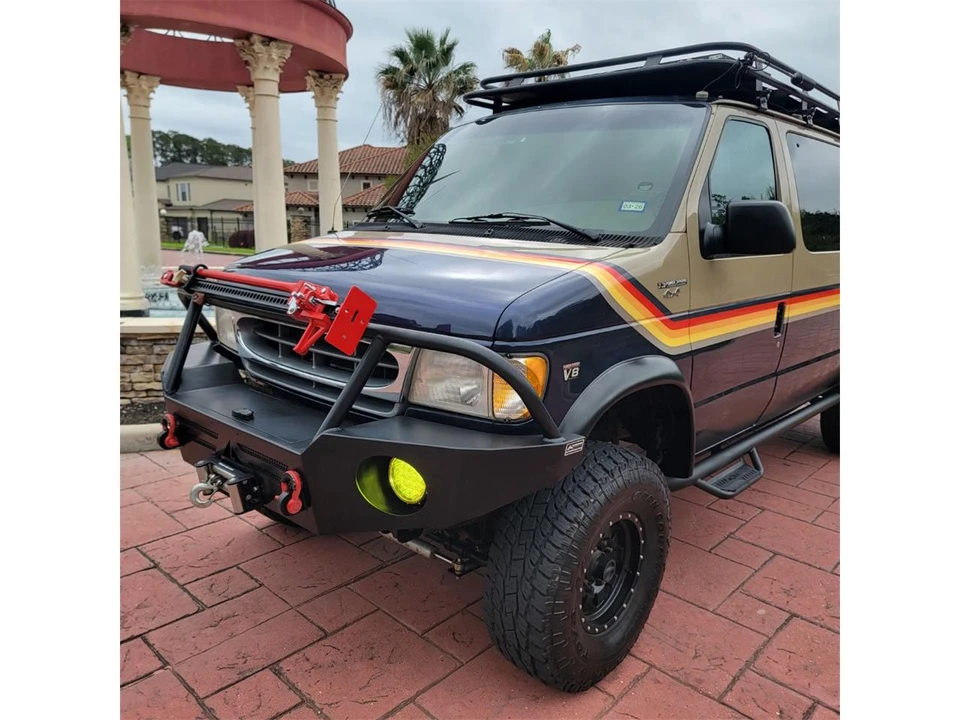 2001 Ford Econoline Van - Image 13 of 31