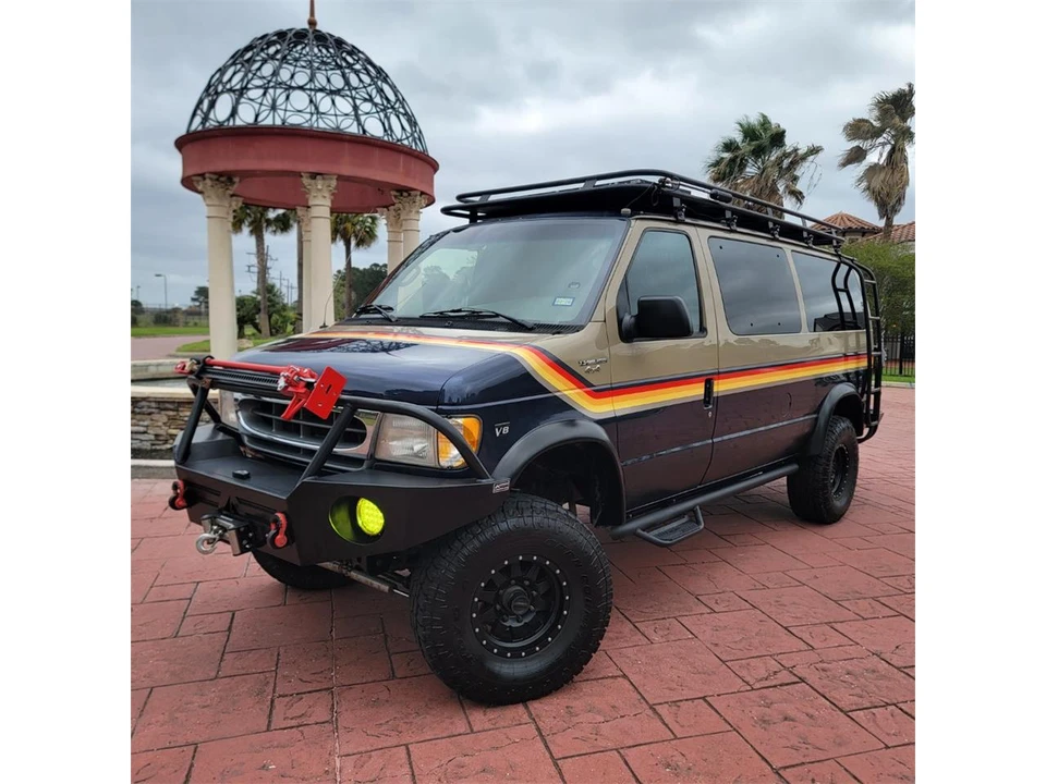 2001 Ford Econoline Van - Image 4 of 31