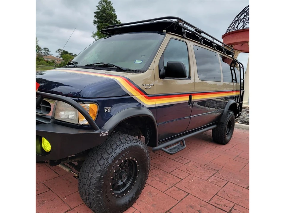 2001 Ford Econoline Van - Image 7 of 31