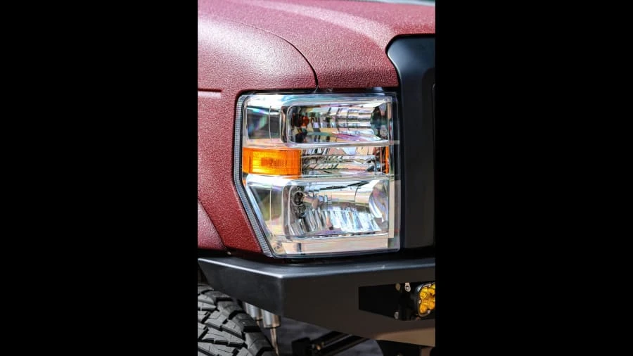 2001 Ford Econoline Van - Image 8 of 31