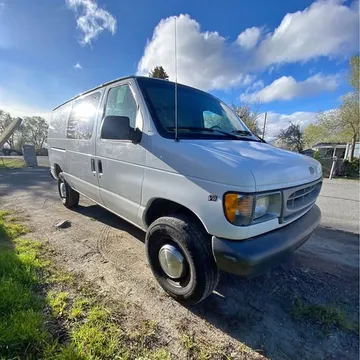 2001 Ford Econoline E150 Cargo Van
