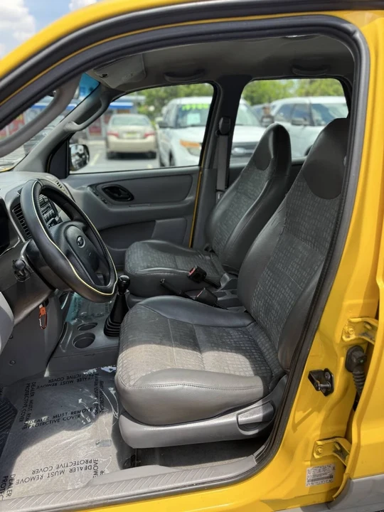 2001 Ford Escape - Image 10 of 21