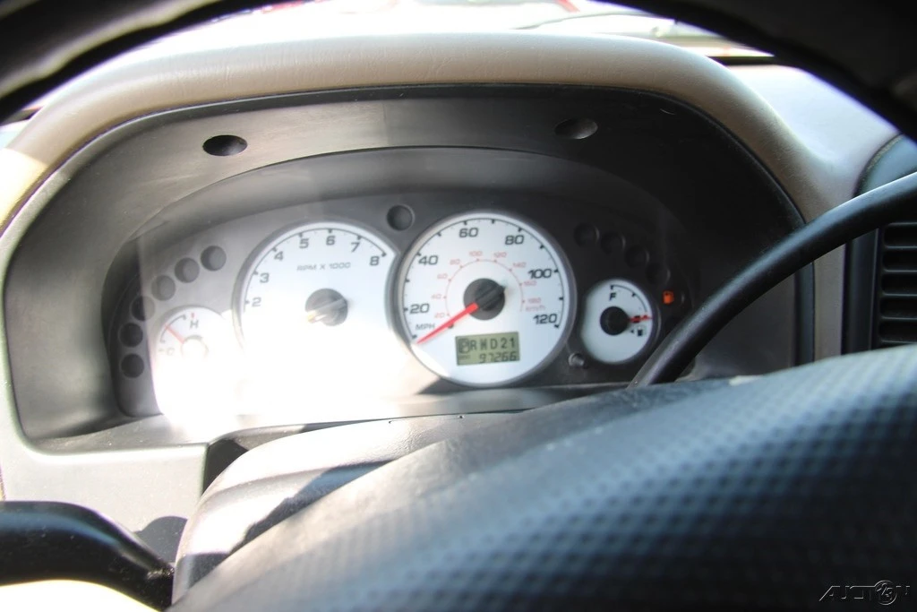2001 Ford Escape - Image 16 of 21
