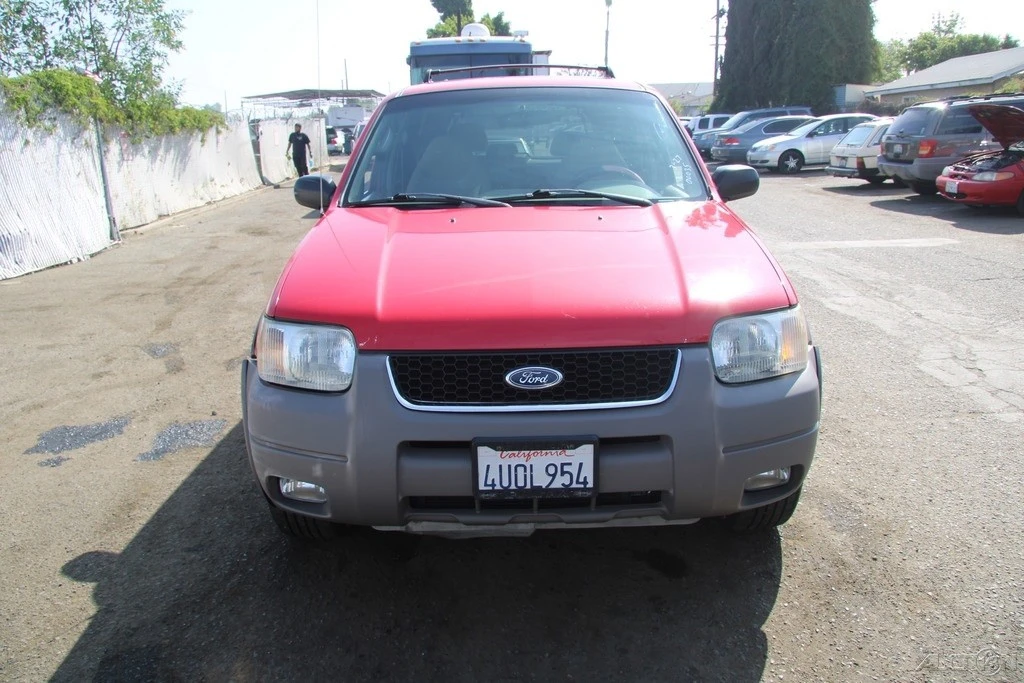 2001 Ford Escape - Image 11 of 21