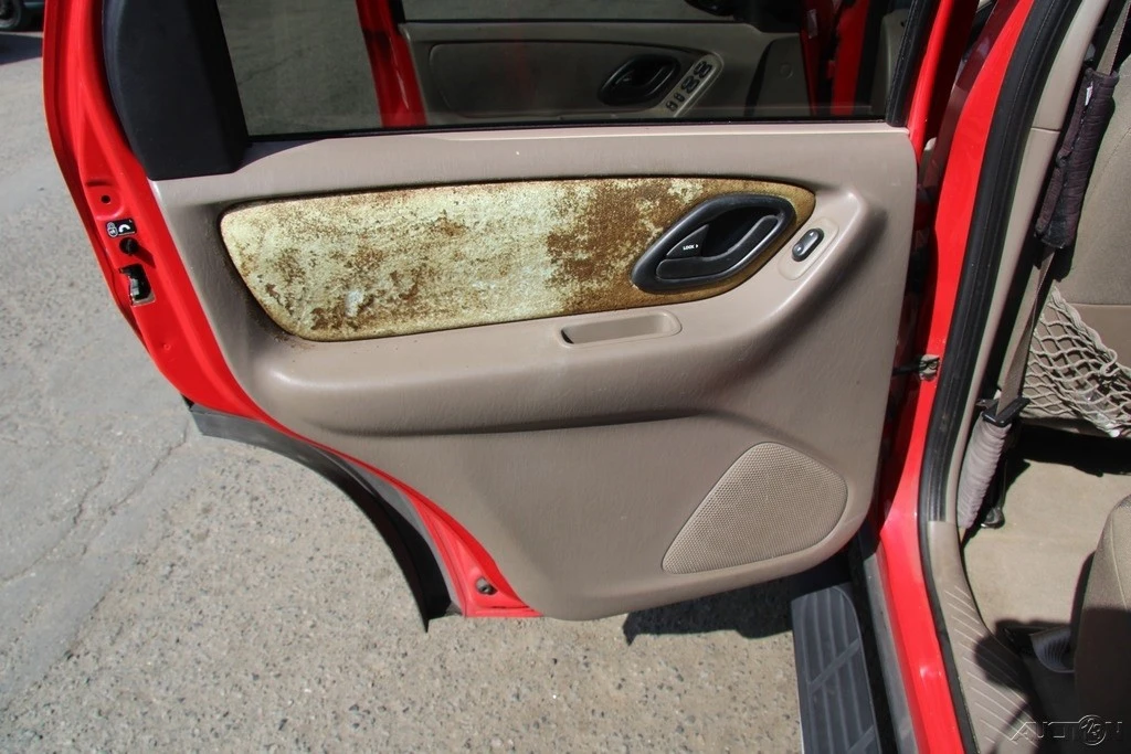 2001 Ford Escape - Image 20 of 21