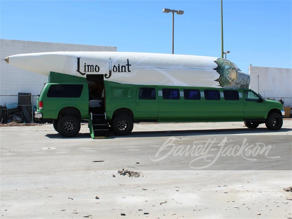 2001 Ford Excursion - Image 2 of 5