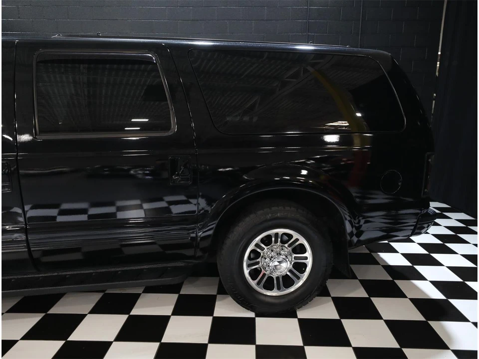2001 Ford Excursion - Image 25 of 31