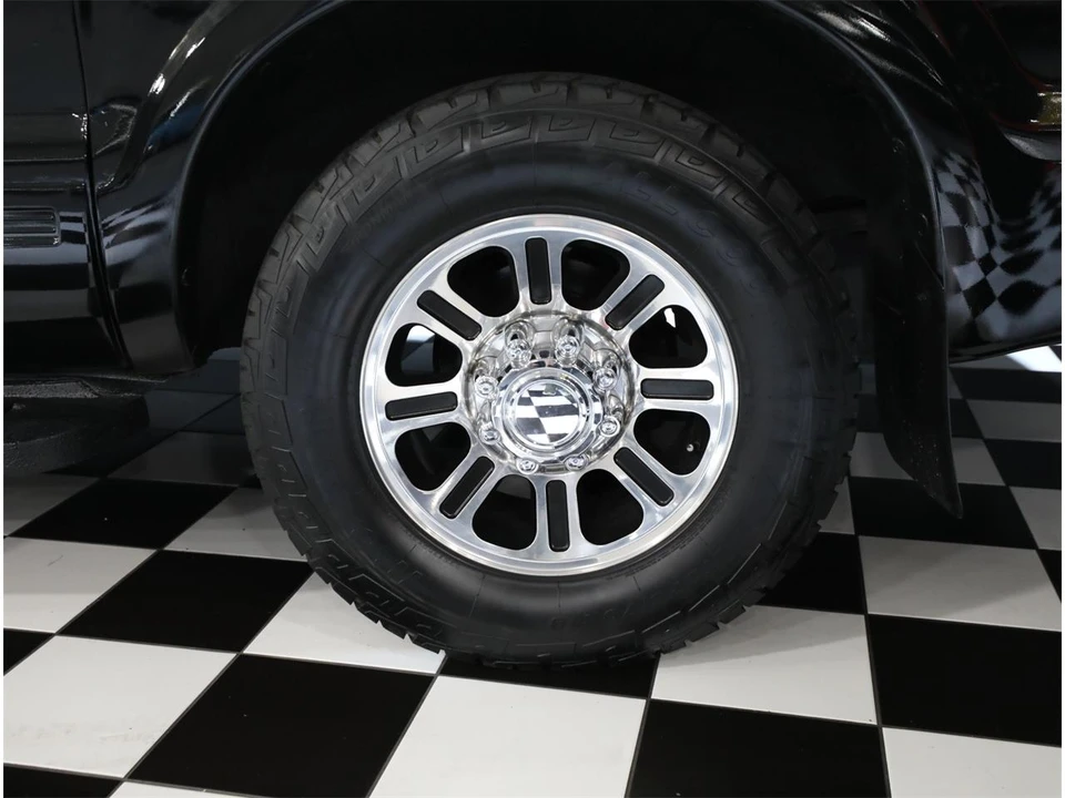 2001 Ford Excursion - Image 28 of 31
