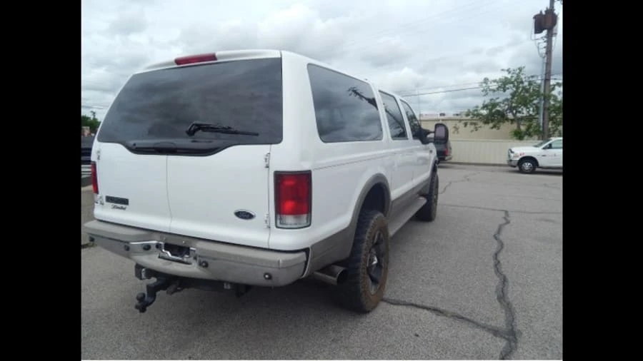 2001 Ford Excursion - Image 3 of 14
