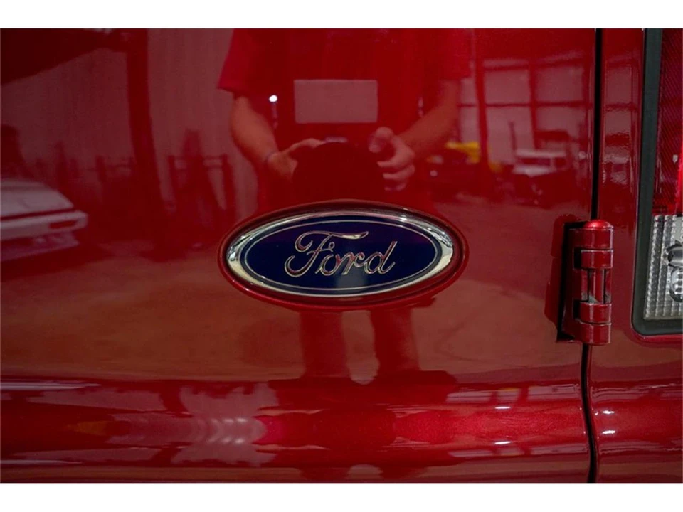 2001 Ford Excursion - Image 25 of 31