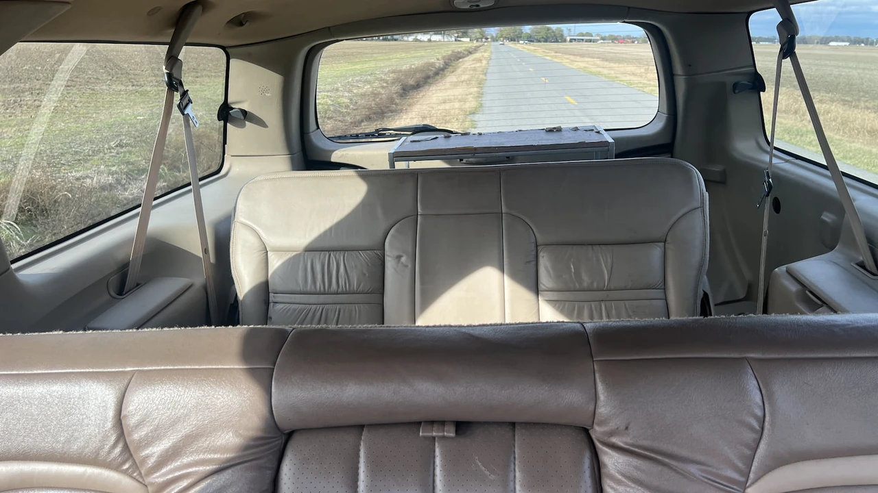 2001 Ford Excursion - Image 6 of 11