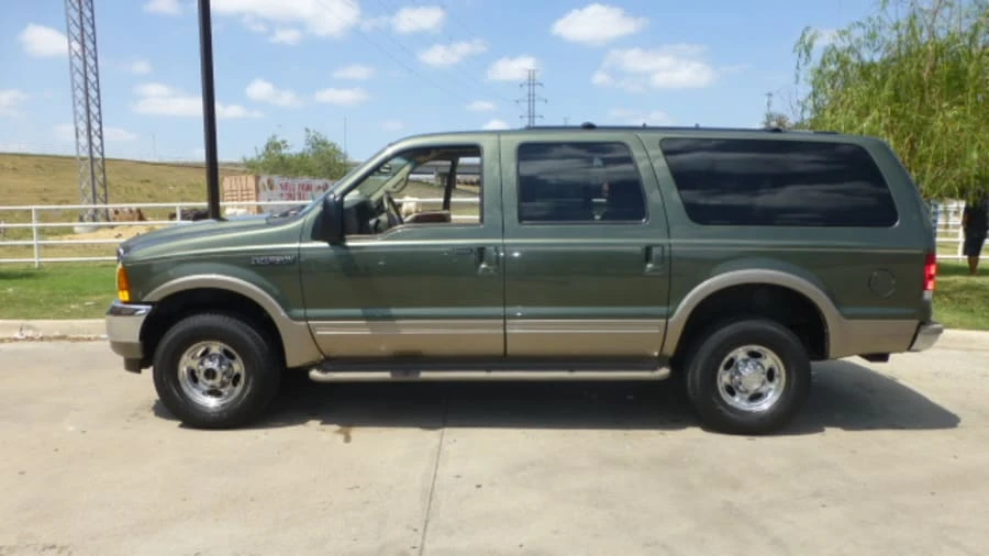 2001 Ford Excursion - Image 2 of 5