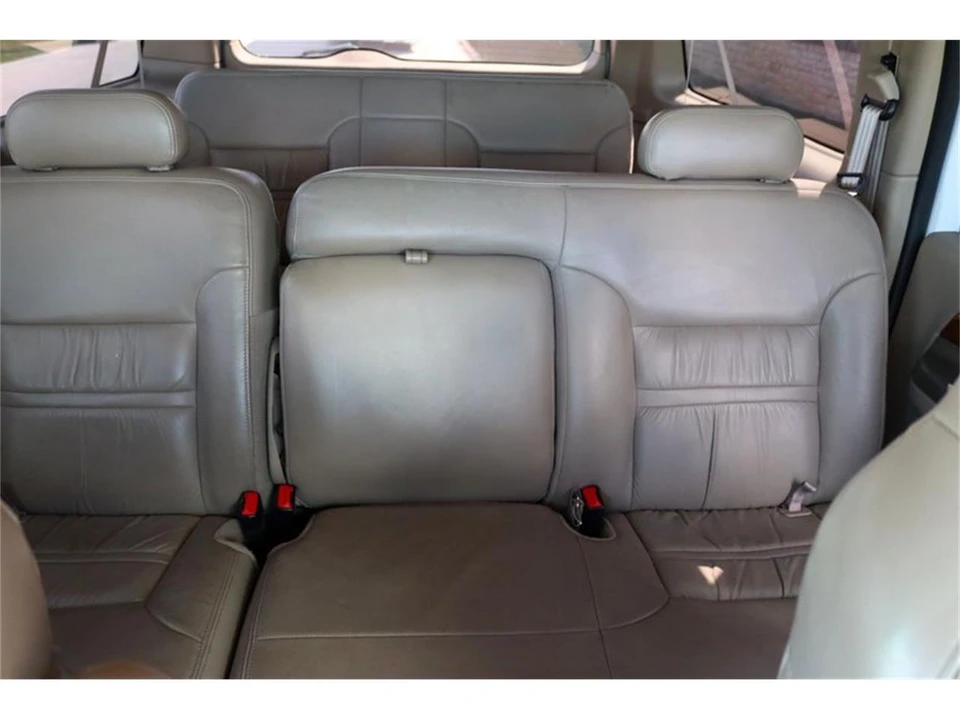 2001 Ford Excursion - Image 28 of 31