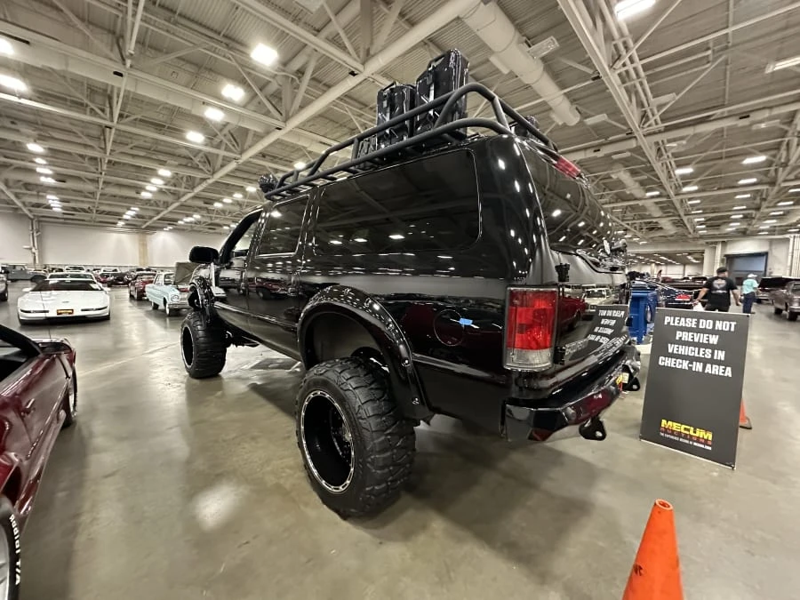 2001 Ford Excursion - Image 2 of 4