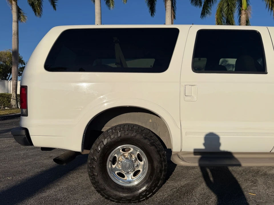 2001 Ford Excursion - Image 13 of 21