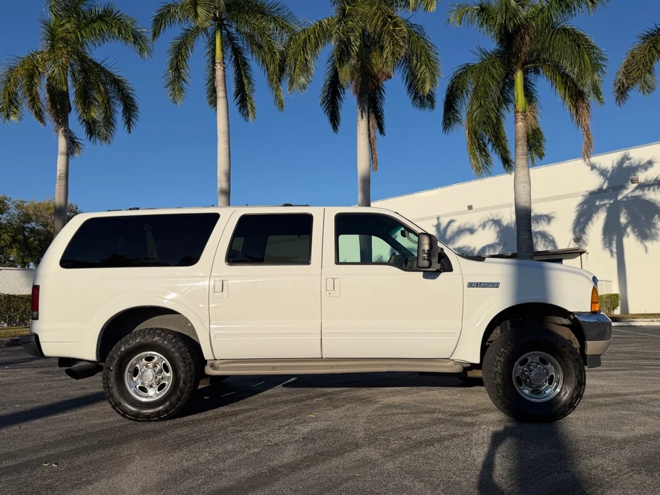 2001 Ford Excursion - Image 14 of 21