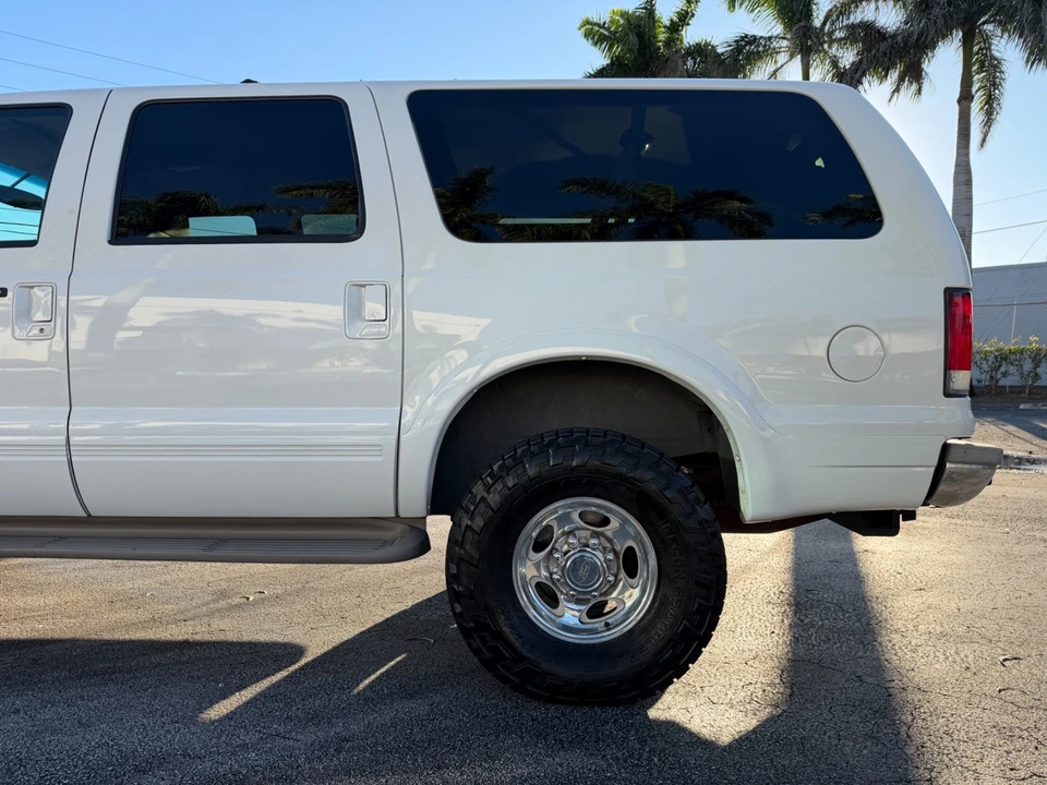 2001 Ford Excursion - Image 8 of 21